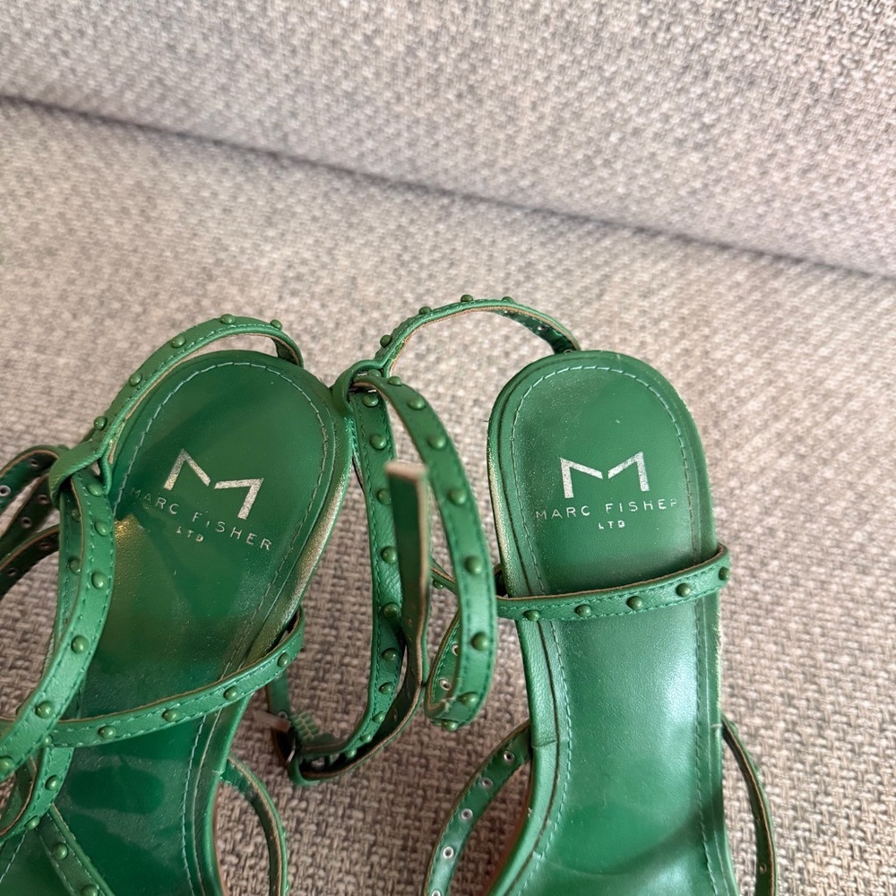 Marc Fisher Green “Dallin” Heels - Picture 6 of 15